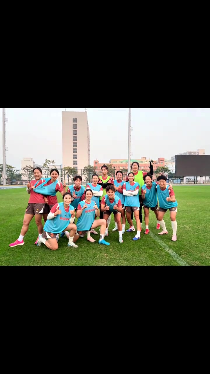 王霜社媒分享照片日记：一月份的快乐这里都有